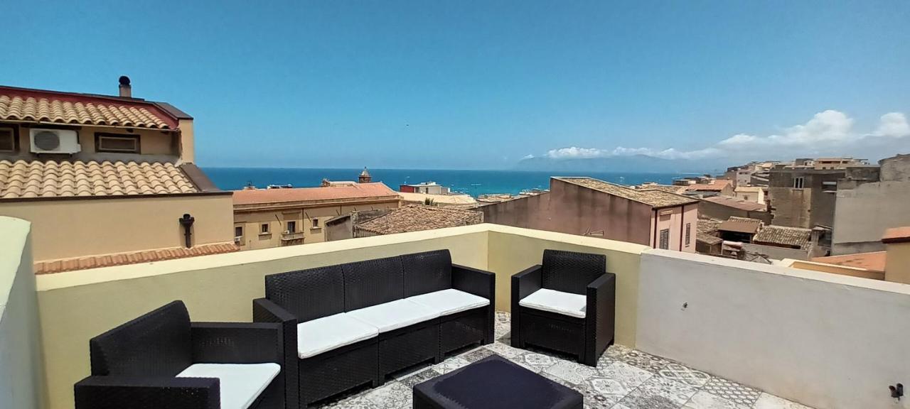 Palazzo Ds * Castellammare del Golfo